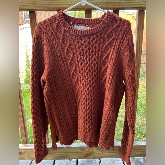 Outerknown Sweaters - Outerknown women’s cable knit pullover sweater M